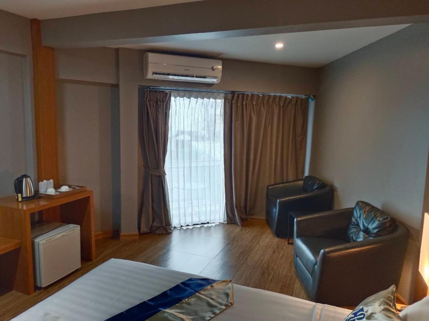 Buritel Hotel Бурирам Номер фото