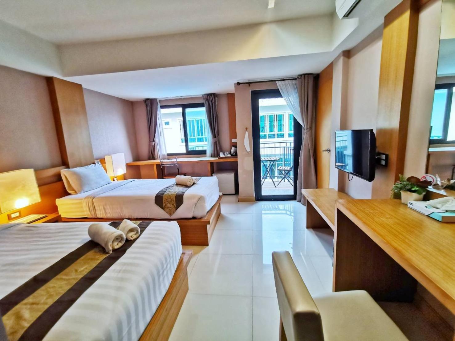 Buritel Hotel Бурирам Экстерьер фото
